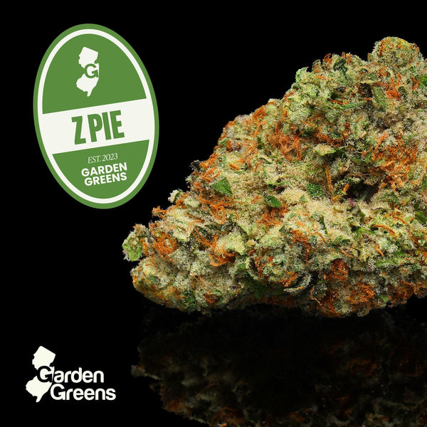Z Pie flower with its strain badge